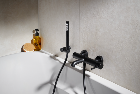 Змішувач для ванни з ручним душем KFA Armatura Moza 5034-520-81, Чорний