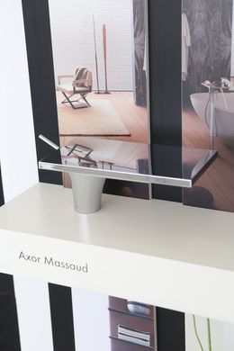 Смеситель Axor Massaud 18010000 для раковины, Хром