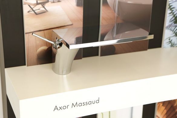 Смеситель Axor Massaud 18010000 для раковины, Хром